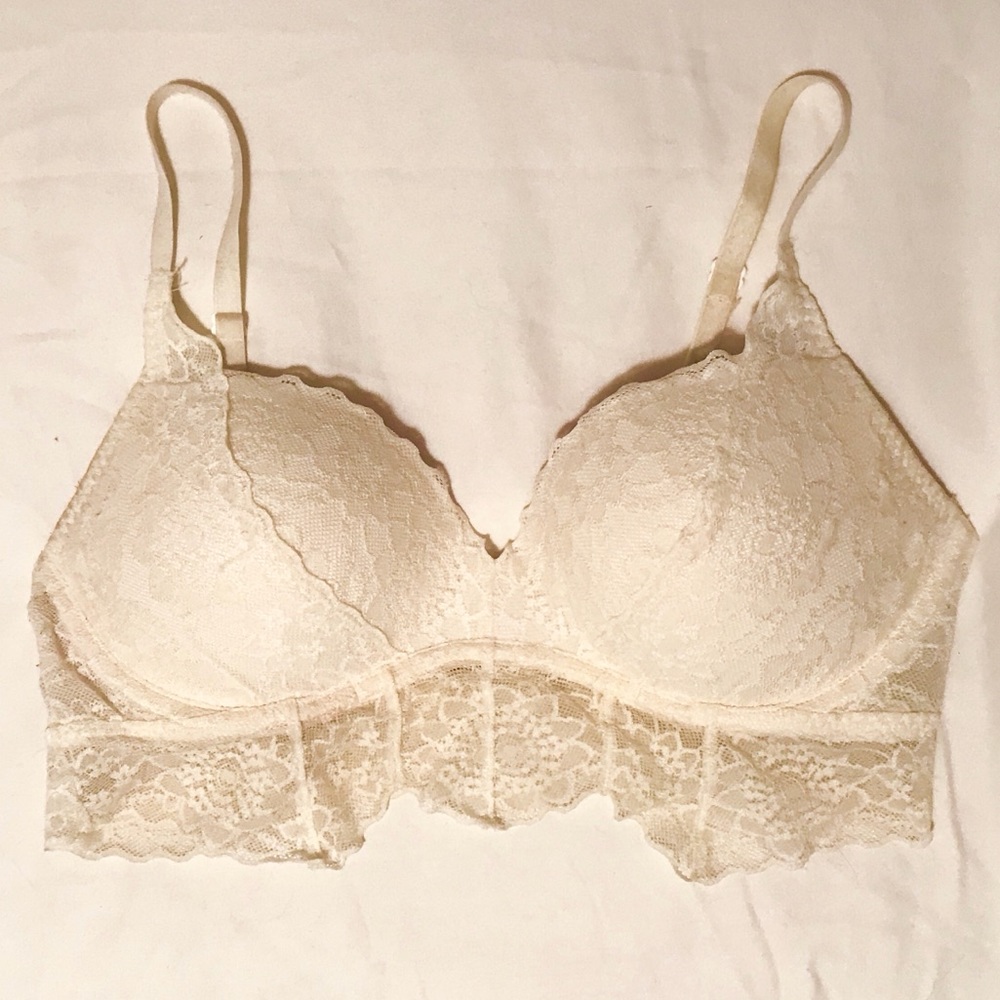VS Pink M Cream Lace Bralette
